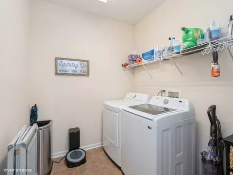 Other - 1021 Biltmore Dr, Elgin, IL 60120 photo 1 of 2