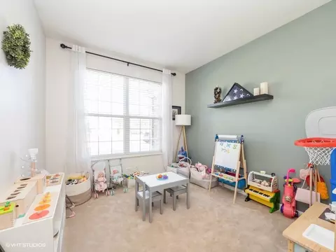 Other - 1021 Biltmore Dr, Elgin, IL 60120 photo 2 of 2
