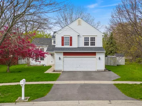 693 Sycamore Ln, Grayslake, IL 60030