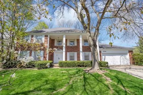 5 Buxton Ct, Lake Forest, IL 60045