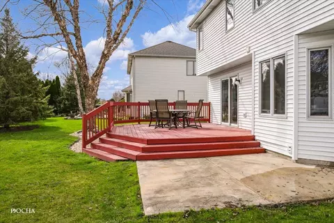 Exterior - 25012 Vermette Rd, Plainfield, IL 60585 photo 4 of 6