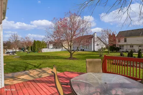 Exterior - 25012 Vermette Rd, Plainfield, IL 60585 photo 5 of 6