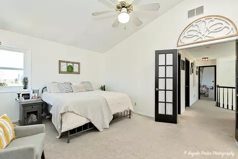 Bedroom - 704 Deerpath Rd, Harvard, IL 60033 photo 5 of 7