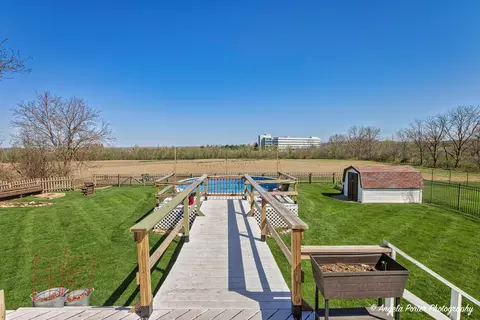 Exterior - 704 Deerpath Rd, Harvard, IL 60033 photo 8 of 16