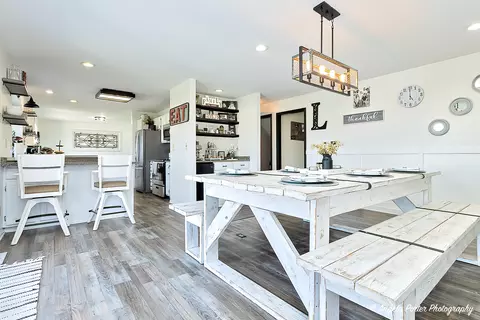 Dining - 704 Deerpath Rd, Harvard, IL 60033 photo 4 of 6
