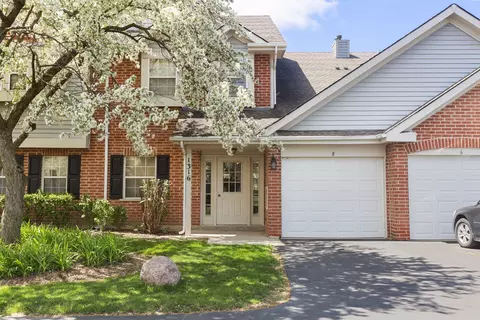 1316 Evergreen Dr #8, Palatine, IL 60074