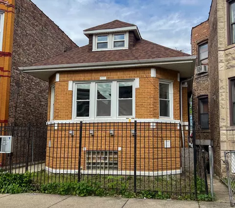 1016 N Ridgeway Ave, Chicago, IL 60651