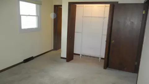 Bedroom - 1301 Wilson Ave, Wheaton, IL 60189 photo 1 of 4