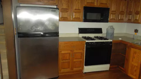 Kitchen - 1301 Wilson Ave, Wheaton, IL 60189 photo 1 of 4