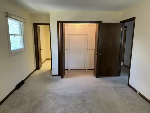 Bedroom - 1301 Wilson Ave, Wheaton, IL 60189 photo 4 of 4