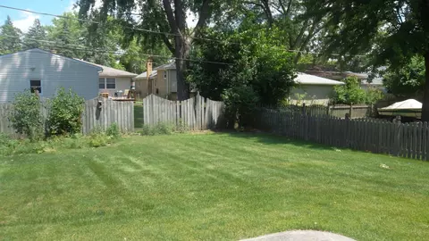 Exterior - 1301 Wilson Ave, Wheaton, IL 60189 photo 3 of 4