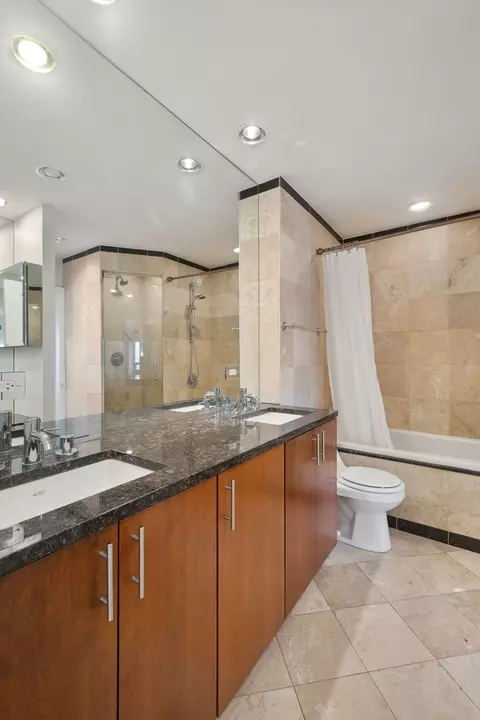 Bath - 30 E Huron St #5601, Chicago, IL 60611 photo 1 of 4
