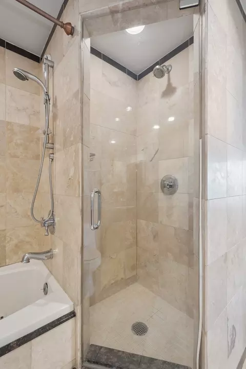 Bath - 30 E Huron St #5601, Chicago, IL 60611 photo 4 of 4