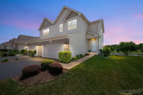 1165 Freedom Rd, Elburn, IL 60119