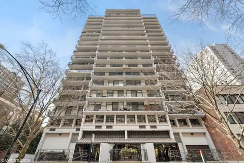 1430 N Astor St #6B, Chicago, IL 60610