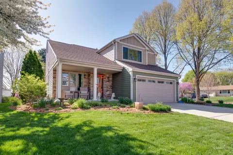 960 Chandler Ave, Geneva, IL 60134