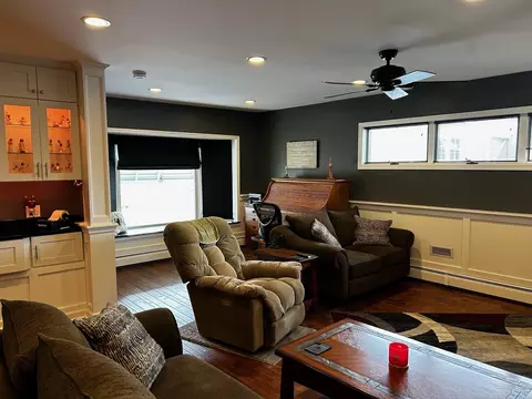 Living - 4000 Prescott Ave, Lyons, IL 60534 photo 4 of 7