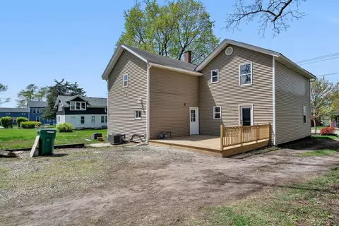 Exterior - 418 S State St, Lockport, IL 60441 photo 7 of 10