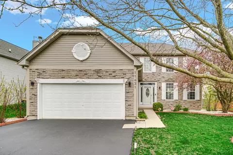 11631 S Decathalon Ln, Plainfield, IL 60585