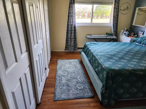 Bedroom - 9460 Dee Rd #1B, Des Plaines, IL 60016 photo 7 of 7