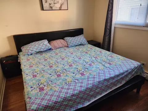 Bedroom - 9460 Dee Rd #1B, Des Plaines, IL 60016 photo 3 of 7