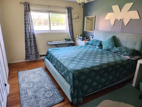 Bedroom - 9460 Dee Rd #1B, Des Plaines, IL 60016 photo 6 of 7