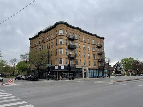 36 S Ashland Ave #501, Chicago, IL 60607
