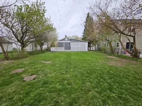 688 Columbia Ave, Elgin, IL 60120 photo 11