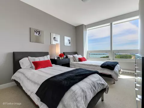 Bedroom - 340 E Randolph St #1003, Chicago, IL 60601 photo 2 of 2
