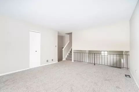 Living - 3950 151st Pl, Midlothian, IL 60445 photo 1 of 2