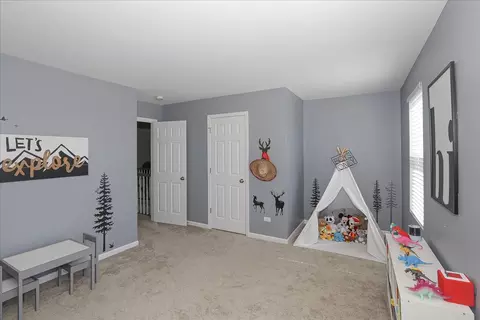 Bedroom - 320 Longview Dr, Elgin, IL 60124 photo 6 of 8