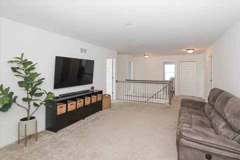 Living - 320 Longview Dr, Elgin, IL 60124 photo 5 of 6