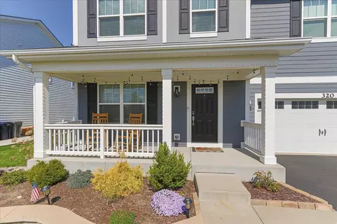 Exterior - 320 Longview Dr, Elgin, IL 60124 photo 5 of 5