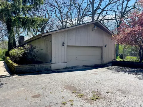 Exterior - 3413 E Bemes Rd, Crete, IL 60417 photo 5 of 6