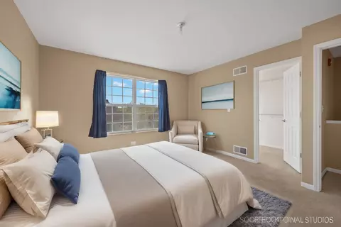 Bedroom - 7519 Claridge Dr #B, Bridgeview, IL 60455 photo 1 of 2