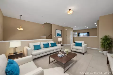 Living - 7519 Claridge Dr #B, Bridgeview, IL 60455 photo 1 of 1