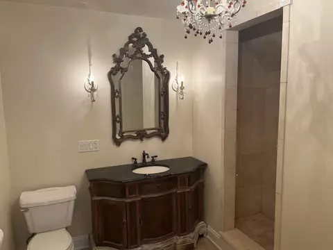Bath - 267 College St, Elgin, IL 60120 photo 2 of 3