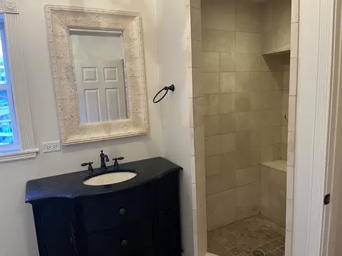 Bath - 267 College St, Elgin, IL 60120 photo 1 of 3