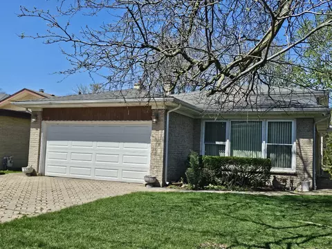 4656 W Lunt Ave, Lincolnwood, IL 60712