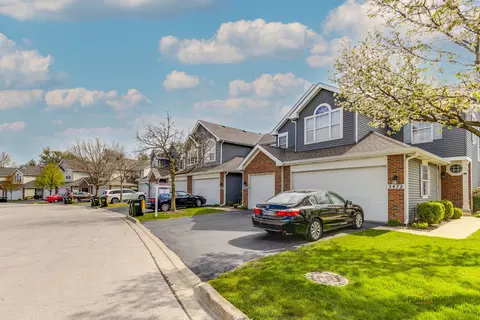 5468 Mayflower Ct, Rolling Meadows, IL 60008