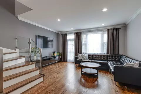 Living - 5468 Mayflower Ct, Rolling Meadows, IL 60008 photo 4 of 5
