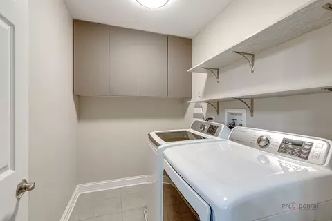 Other - 5468 Mayflower Ct, Rolling Meadows, IL 60008 photo 2 of 5