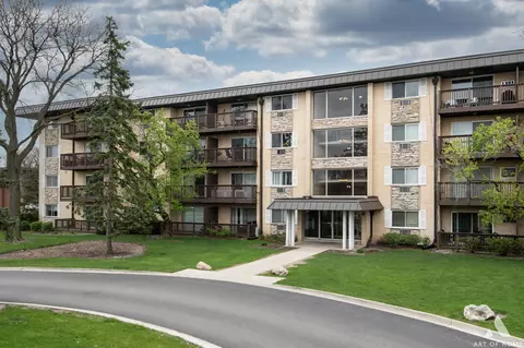 2214 S Goebbert Rd #176, Arlington Heights, IL 60005