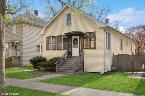 1123 Dunlop Ave, Forest Park, IL 60130