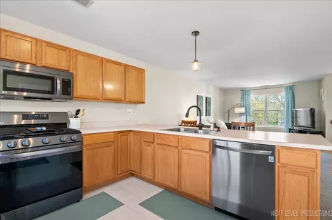 Kitchen - 483 E Willow St, Elburn, IL 60119 photo 2 of 3