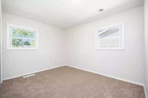Bedroom - 809 Taylor Ave, Aurora, IL 60506 photo 2 of 3