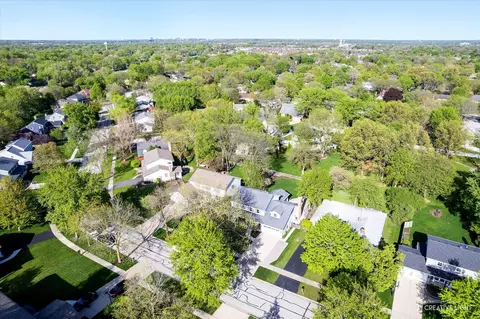 View/Area - 100 Devon Ln, Naperville, IL 60540 photo 2 of 3