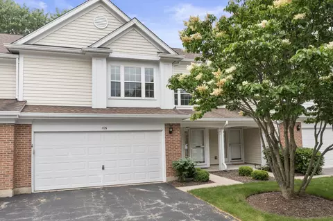 105 Dorshire Ct, Schaumburg, IL 60193
