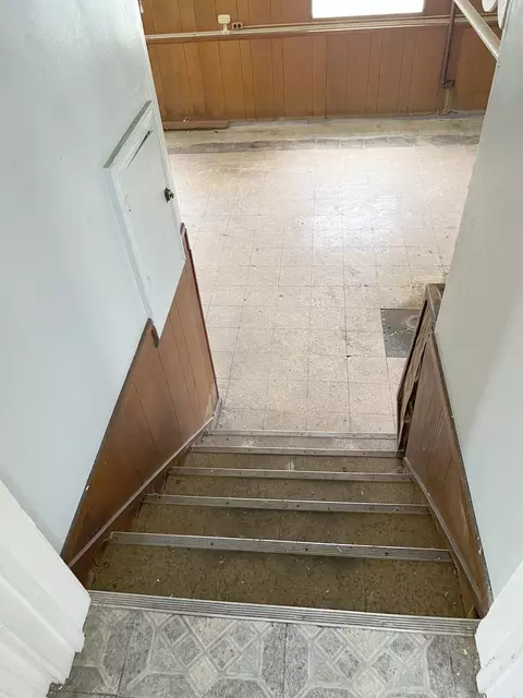 Entry Way - 2604 S 12th Ave, Broadview, IL 60155 photo 4 of 4