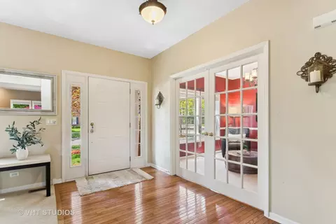 285 Buckingham Dr, Algonquin, IL 60102 photo 3
